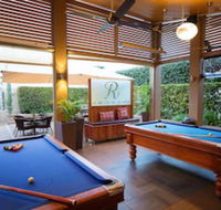 O'Shea's Royal Hotel - Tourism Caloundra