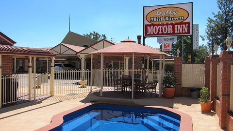 Dalby Mid Town Motor Inn - Tourism Caloundra 2