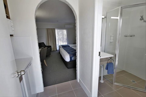 Aston Motel Yamba - Tourism Caloundra 6