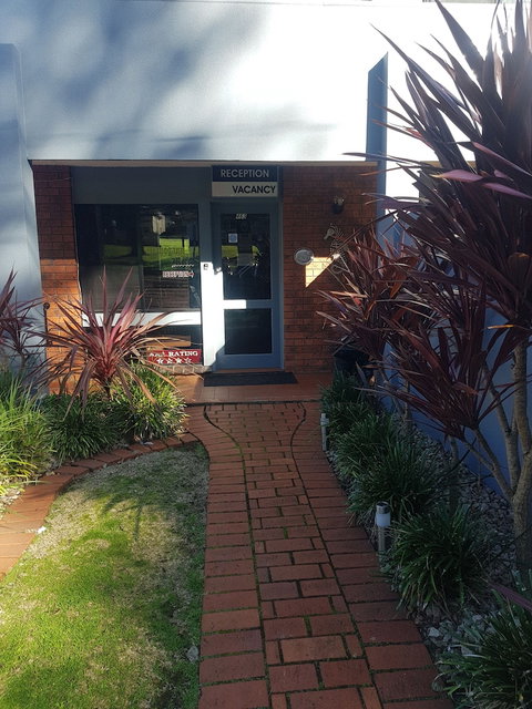 Mahogany Motel - Tourism Caloundra 6