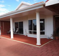 Close Encounters Bed  Breakfast - Tourism Caloundra