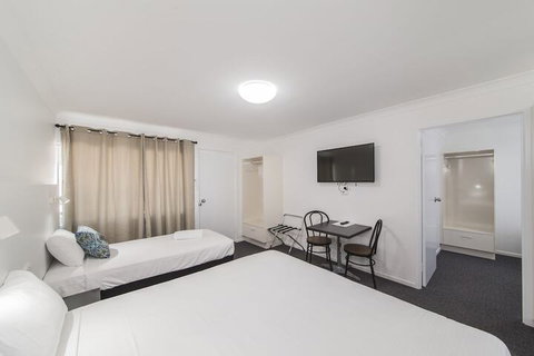 Metro Motel Rockhampton - Tourism Caloundra 7