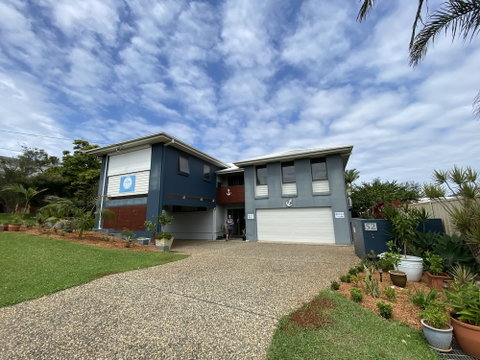 Anchors B&B - Tourism Caloundra 1