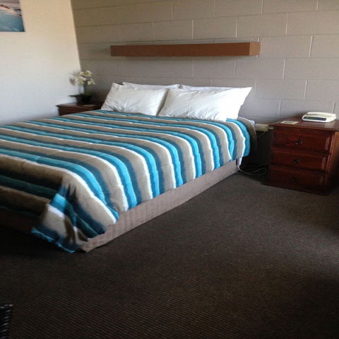 Admella Motel - Tourism Caloundra 3