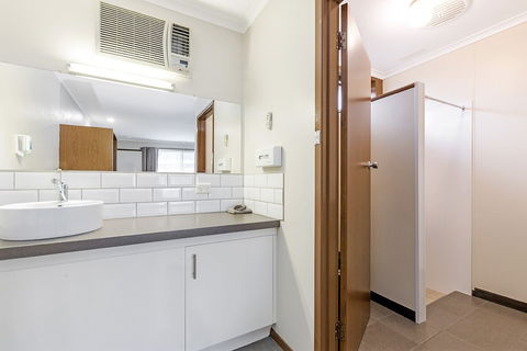 Admella Motel - Tourism Caloundra 5