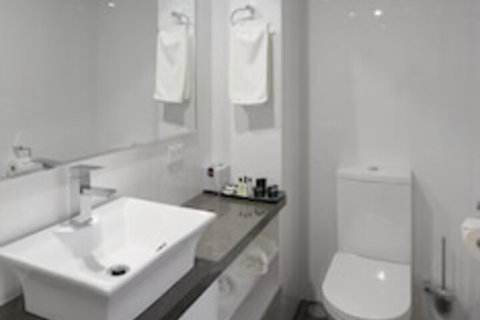 Aastro Dish Motor Inn - Tourism Caloundra 6