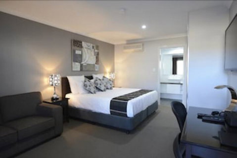 Aastro Dish Motor Inn - Tourism Caloundra 4