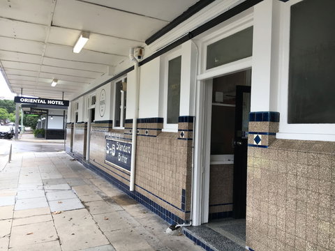 Oriental Hotel - Tourism Caloundra 0