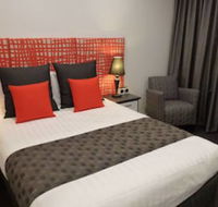Golden Chain Tower Motor Inn - Tourism Caloundra