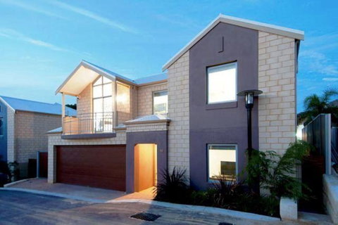 Serenity On The Terrace - Tourism Caloundra 2