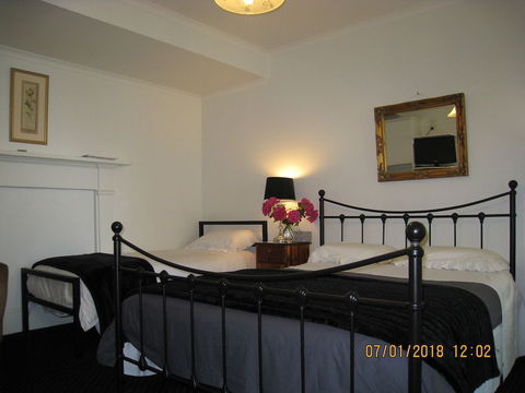 Hi George Bed & Breakfast - Tourism Caloundra 6