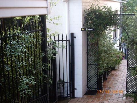 Hi George Bed & Breakfast - Tourism Caloundra 2