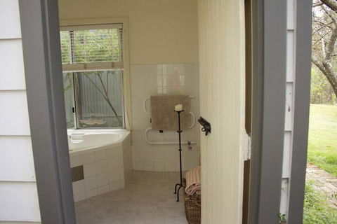 The Rustic Spirit - Tourism Caloundra 2