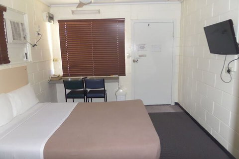 Moondarra Motel - Tourism Caloundra 7