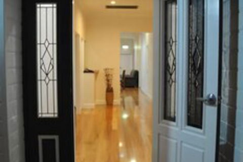 King Street Boutique Motel - Tourism Caloundra 1