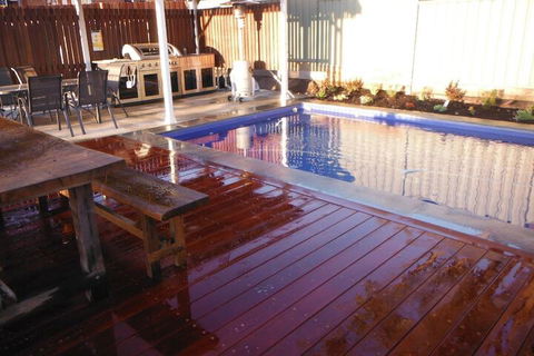 King Street Boutique Motel - Tourism Caloundra 3