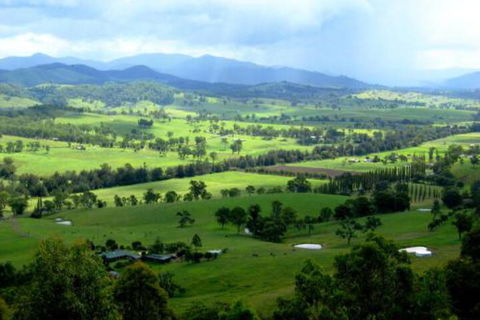 Barrington River House - Tourism Caloundra 0