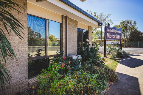 Central Highlands Motor Inn - Tourism Caloundra 1