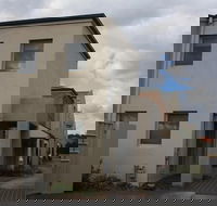 Grand Manor Motor Inn - Queanbeyan - Tourism Caloundra