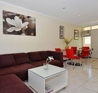 Park Vista Executive Townhouses - Tourism Caloundra