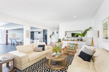 Salt Beach House 22 - Tourism Caloundra 1