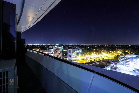 Unil Apartments Glenwaverley - Tourism Caloundra 1