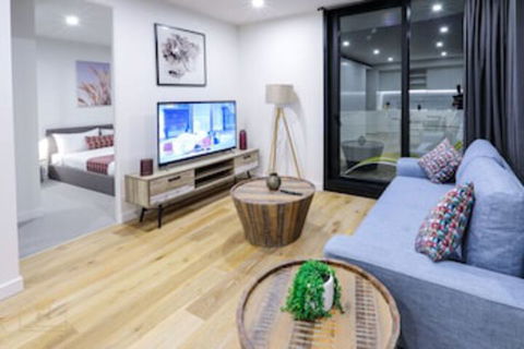 Unil Apartments Glenwaverley - Tourism Caloundra 0