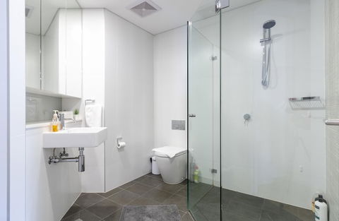 C16 Darling Harbour 2 BDR APT - Tourism Caloundra 3