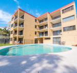 Golden Shores Unit 3 21 Landsborough Parade - Tourism Caloundra