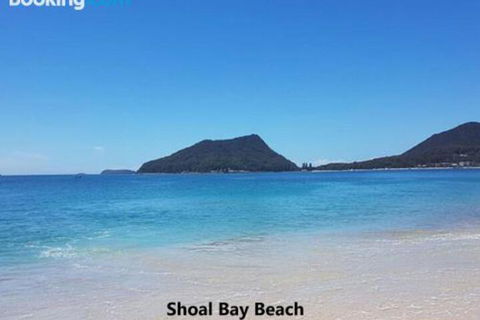 Mooring Two Upstairs 23 Shoal Bay Rd Stunning Views WIFI Air Conditioning & Boat Parking - Tourism Caloundra 0