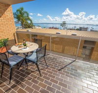 7 The Crest 6 8 Tomaree St. Stunning unit with Spectacular Water Views. - Tourism Caloundra