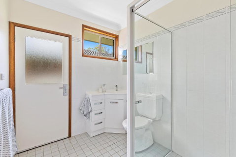 Kalimna Lakeside Living - Tourism Caloundra 1