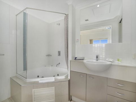 Hinterland Luxury 1 Bedroom Hinterland View Apt - Tourism Caloundra 6