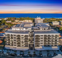 Arise Hedge - Tourism Caloundra