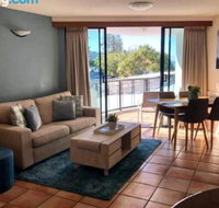 Waterfront Resort Perfect For a Couples Getaway - Tourism Caloundra