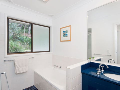 Forever Fingal At Fingal Bay - Tourism Caloundra 5