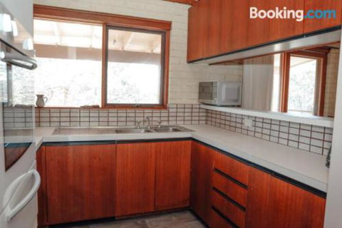 Banksia Beach House - Tourism Caloundra 1