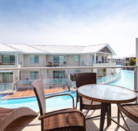 245 Pacific Blue 265 Sandy Point Rd air conditioned unit with resort facilities  linen supplied - Tourism Caloundra