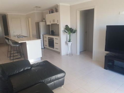 The Baltimore Family Home Getaway - Tourism Caloundra 2