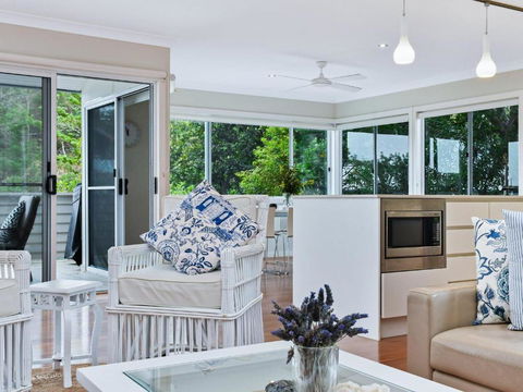 East Coast - Tourism Caloundra 1