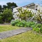 East Coast - Tourism Caloundra 0