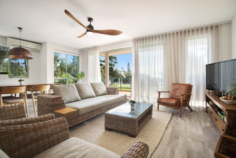 Apartment 2 Surfside - Tourism Caloundra 4