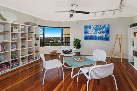 PRTFINO Ultimate Penthouse - Tourism Caloundra 3