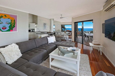 PRTFINO Ultimate Penthouse - Tourism Caloundra 2