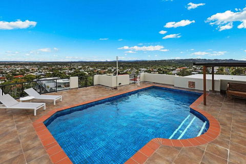 PRTFINO Ultimate Penthouse - Tourism Caloundra 1