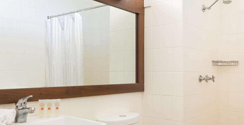 Hedland Hotel - Tourism Caloundra 6