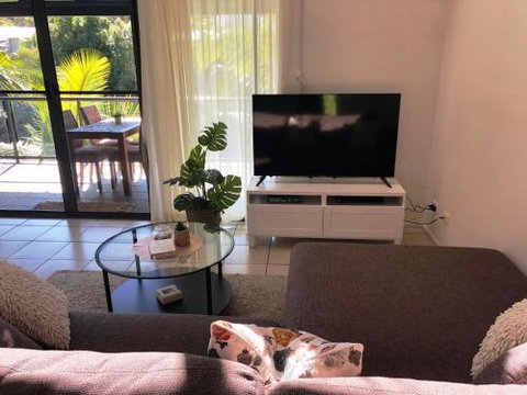 Baden 86 Rainbow Shores Walk To Beach Top Floor Air Conditioned Unit - Tourism Caloundra 2