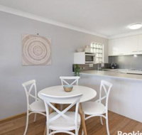 Unit 3 Emerald Shores shipping lane views - Tourism Caloundra