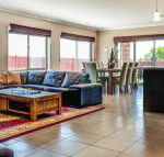 Valencia - Tourism Caloundra