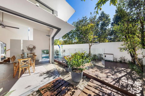 Ultimate Light & Space Noosa Heads - Tourism Caloundra 4